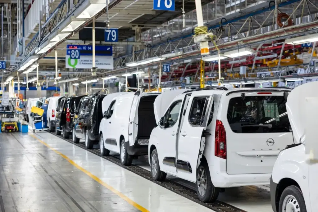 17 MILLONES STELLANTIS VIGO 7 Motor16