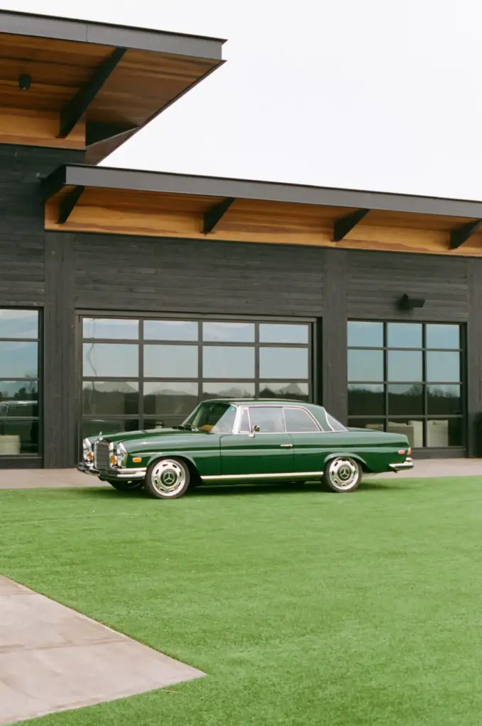 1969 Mercedes 280 SE Retro Designs 17 Motor16