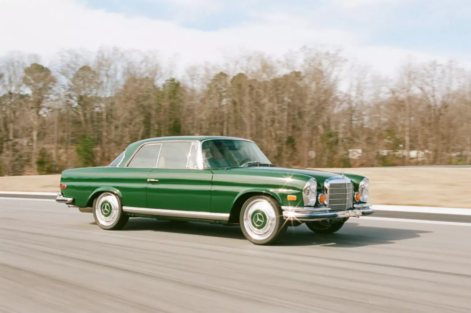 1969-Mercedes-280-SE-Retro-Designs-6.web