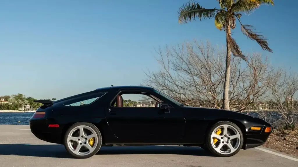 1989 Ruf 928R Porsche 928 2 Motor16