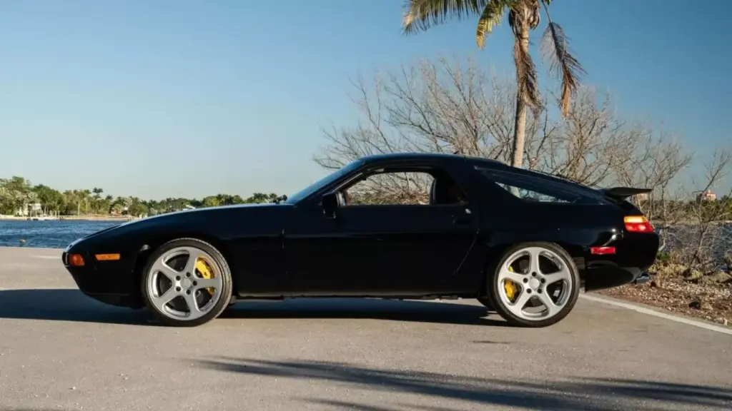1989 Ruf 928R Porsche 928 6 Motor16