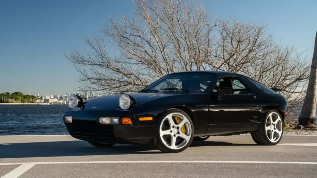 1989 Ruf 928R Porsche 928 8 Motor16