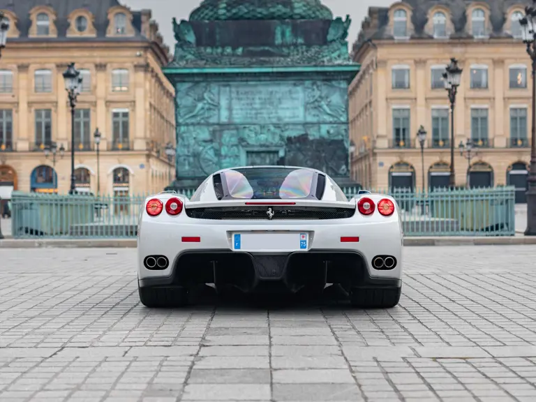 2004 ferrari enzo rm sothebys argento 20 Motor16