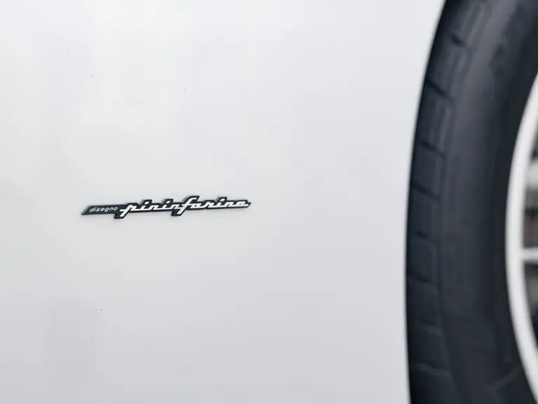 2004 ferrari enzo rm sothebys argento 9 Motor16