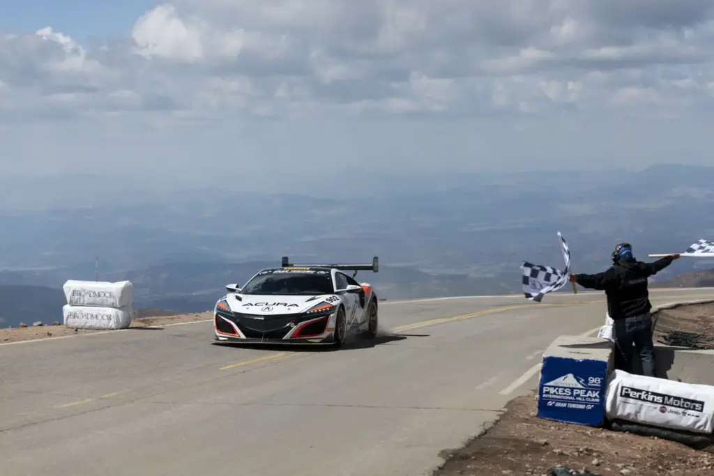 Acura rescata el Integra con el que todo comenzó hace ahora 40 años 15 Motor16 2020 Acura NSX Pikes Peak Motor16