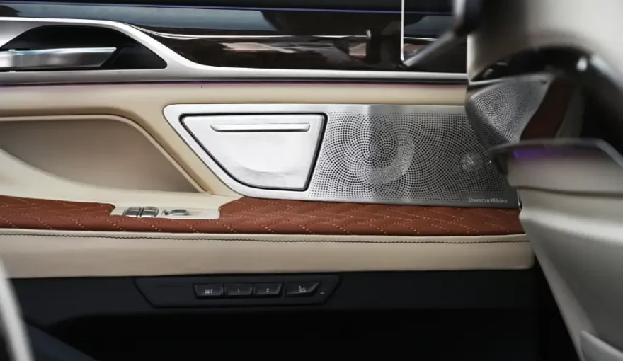 2022 Manhart MH7 700 BMW 760Li 11 Motor16