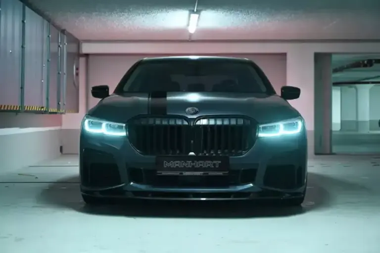 Manhart se ha fijado en un viejo BMW Serie 7 para dejar en evidencia a la firma de Múnich