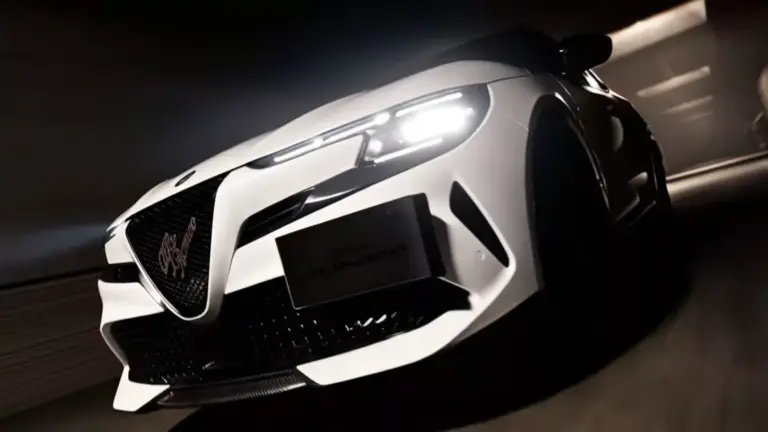 El Alfa Romeo Junior se viste de blanco inmaculado y rescata una seña de estilo en la casa italiana