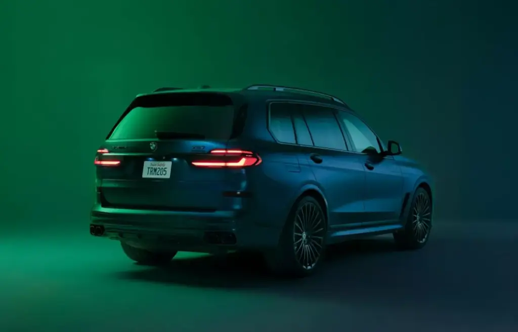 2026 Alpina XB7 Manufaktur 8 Motor16