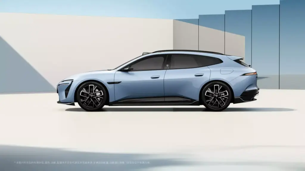 Avatr 06T: El Shooting Brake eléctrico de Huawei ya es una realidad 5 Motor16 2026 Avatr 06T. Imagen lateral.