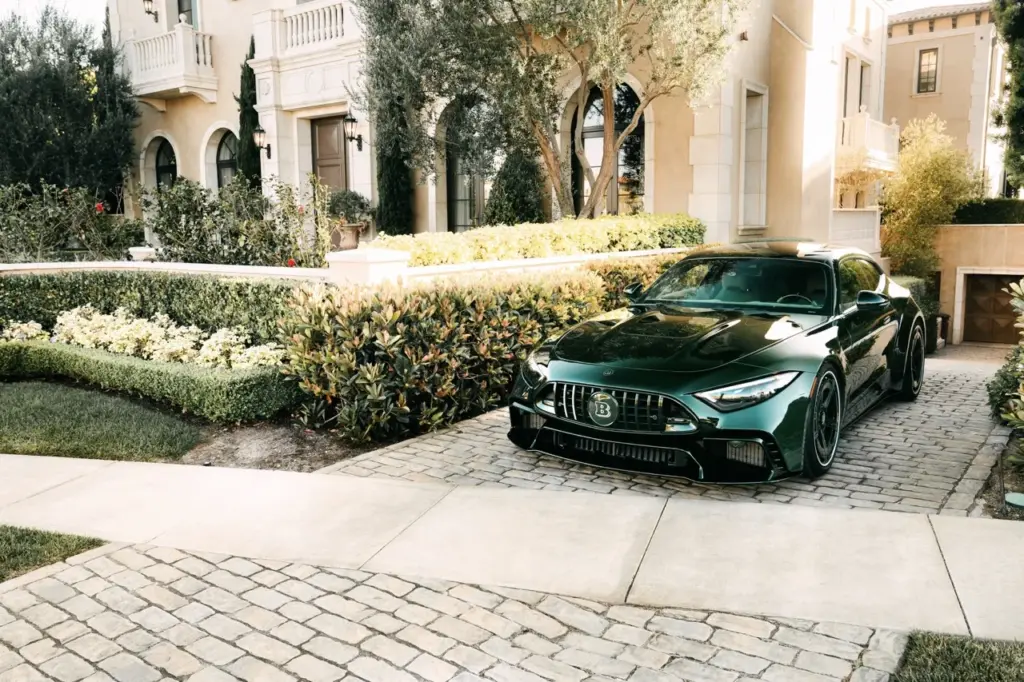 2026 Brabus Rocket GTS USA 16 Motor16