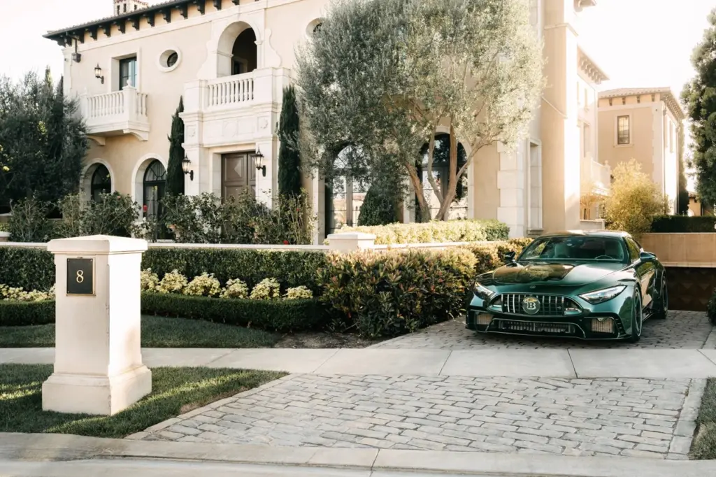 2026 Brabus Rocket GTS USA 22 Motor16