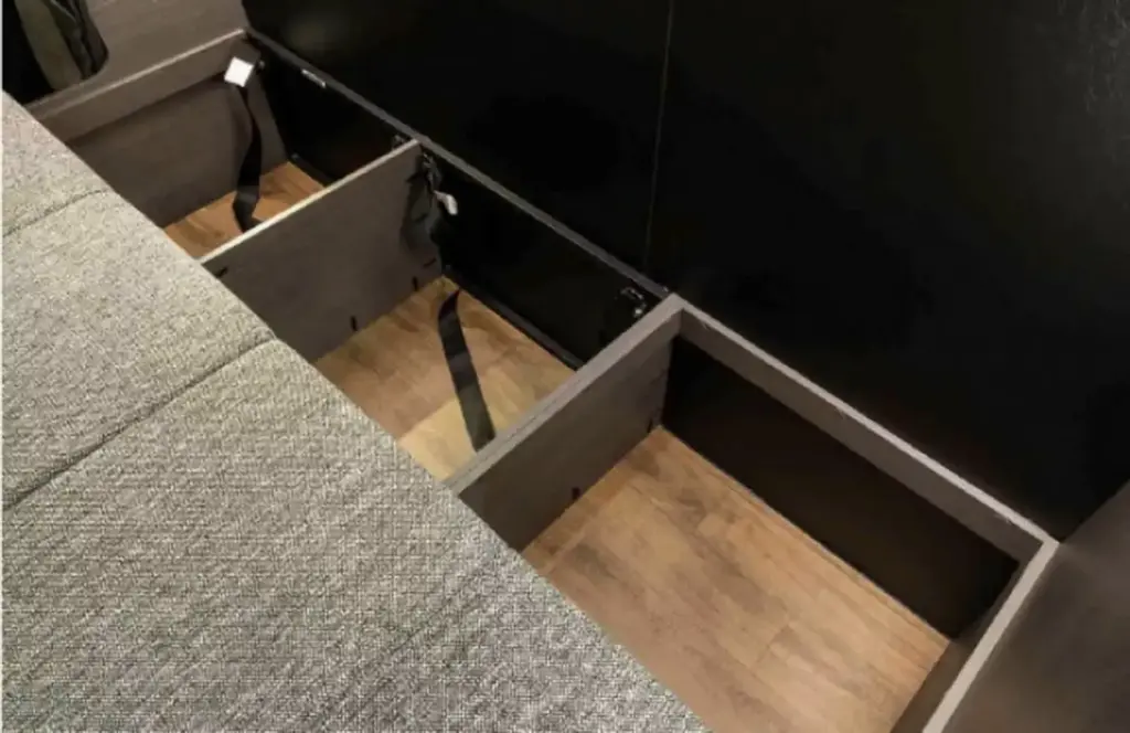 2026 Direct Cars Dune Rover Katana Daihatsu 15 Motor16