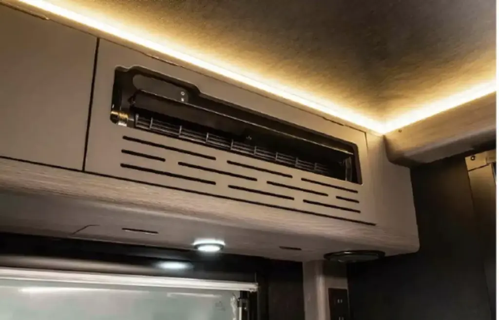 2026 Direct Cars Dune Rover Katana Daihatsu 21 Motor16