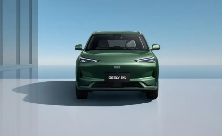 Geely Auto aterriza en España con un logo que conecta pasado y futuro