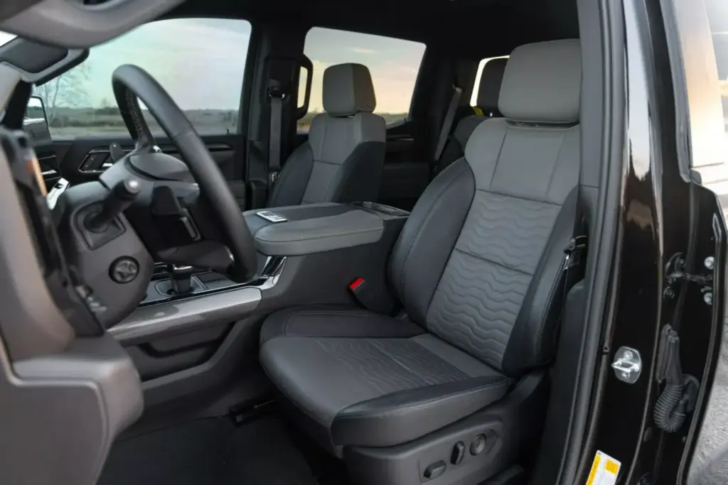 El Chevrolet Silverado alcanza prestaciones de deportivo gracias a Hennessey Performance 20 Motor16 2026 Hennessey Chevrolet Colorado ZR2 Goliath 700 16 Motor16