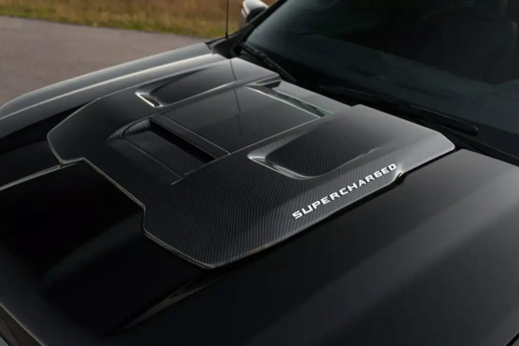 El Chevrolet Silverado alcanza prestaciones de deportivo gracias a Hennessey Performance 3 Motor16 2026 Hennessey Goliath 700 ZR2. Chevrolet Silverado. Imagen detalle.