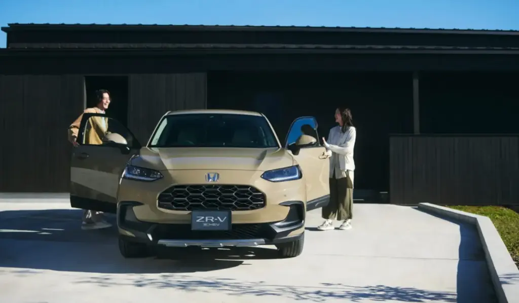 2026 Honda ZR-V e:HEV Cross Touring. Imagen.