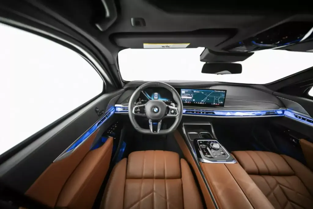 2026 Inkas BMW Serie 7 10 Motor16