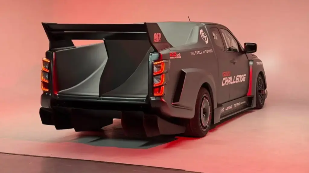 El Isuzu D-Max que parece salido de la parrilla de las 24 Horas de Nürburgring 14 Motor16 2026 Isuzu D Max Challenge Tailandia 10 Motor16