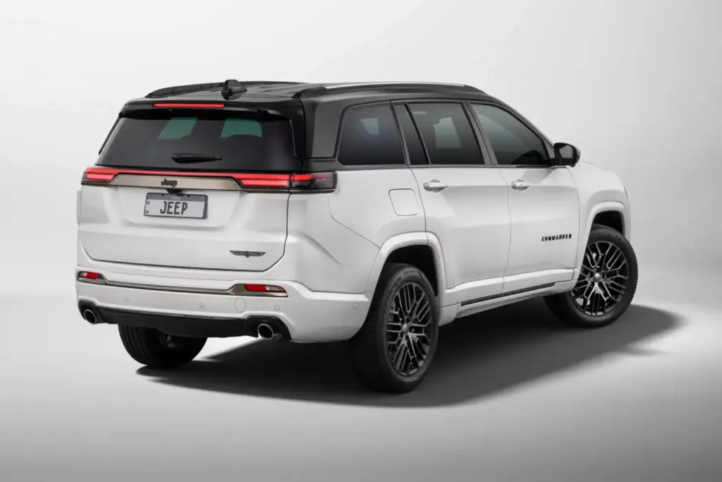 El Jeep Commander nos dijo adiós hace 17 años, pero sigue con vida en otros países 17 Motor16 2026 Jeep Commander Brasil 10 Motor16