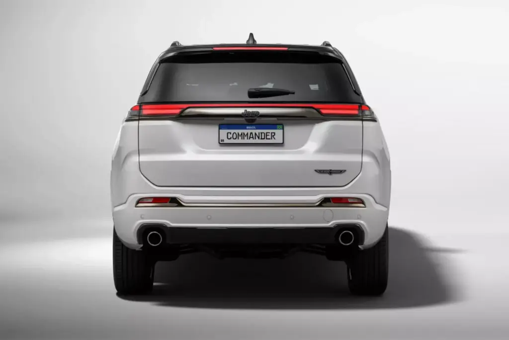 El Jeep Commander nos dijo adiós hace 17 años, pero sigue con vida en otros países 18 Motor16 2026 Jeep Commander Brasil 12 Motor16