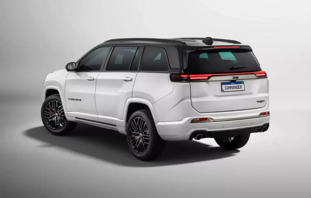 El Jeep Commander nos dijo adiós hace 17 años, pero sigue con vida en otros países 16 Motor16 2026 Jeep Commander Brasil 16 Motor16