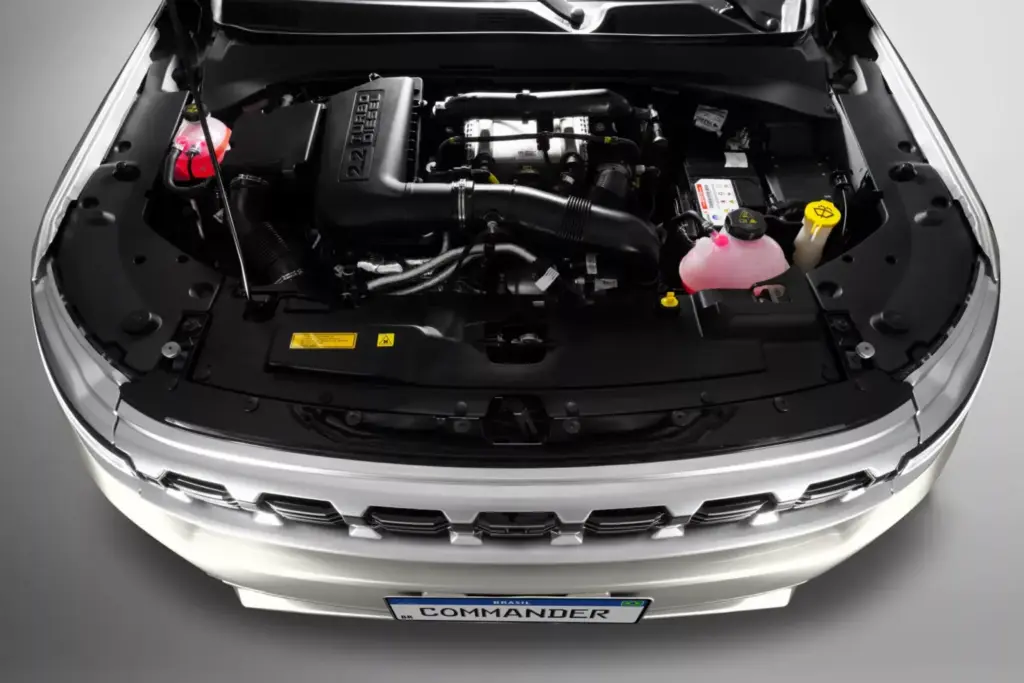 El Jeep Commander nos dijo adiós hace 17 años, pero sigue con vida en otros países 37 Motor16 2026 Jeep Commander Brasil 36 Motor16