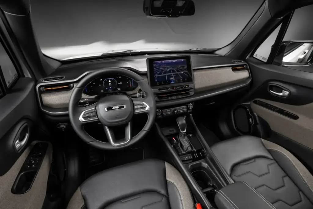 2026 Jeep Renegade Sahara 29 Motor16