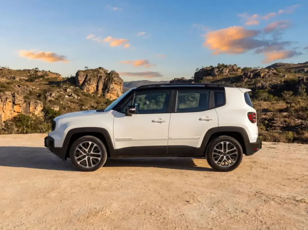 2026 Jeep Renegade Sahara 7 Motor16