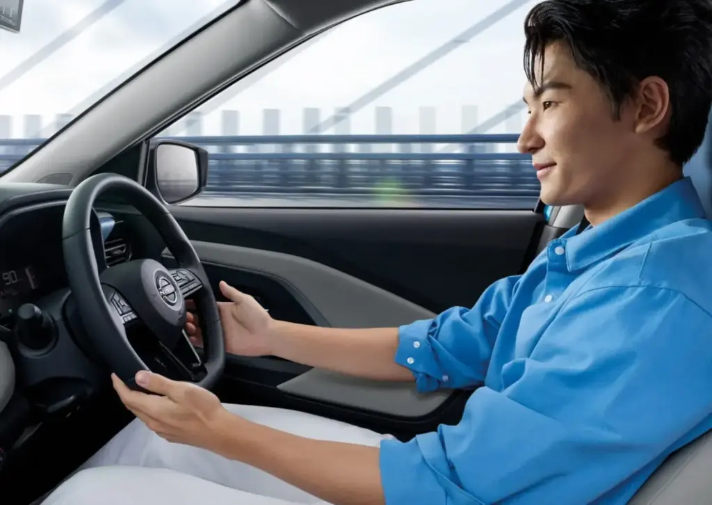 El viejo Nissan Kicks se actualiza para conducirse como un eléctrico 17 Motor16 2026 Nissan Kicks E Power Tailandia 15 Motor16