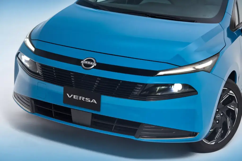 El mejor Nissan Versa de la historia deja huérfanos a quienes más lo esperaban 10 Motor16 2026 Nissan Versa 13 Motor16