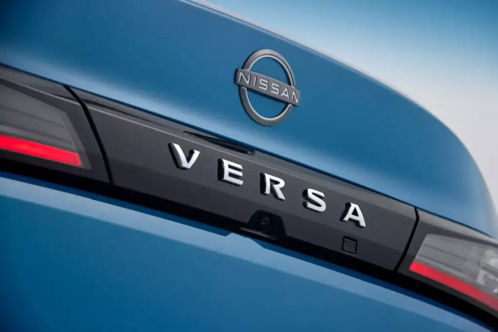 El mejor Nissan Versa de la historia deja huérfanos a quienes más lo esperaban 16 Motor16 2026 Nissan Versa 4 Motor16