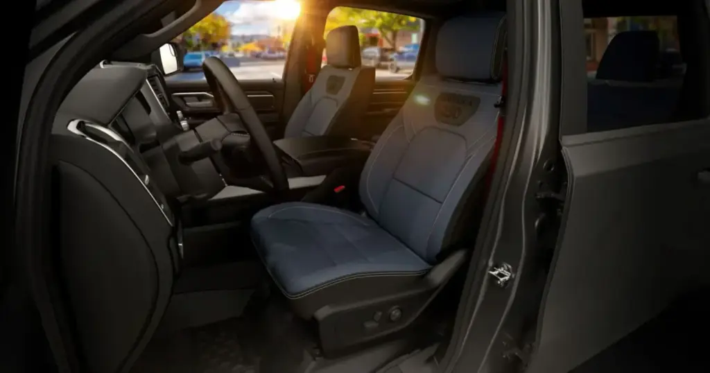 2026 RAM 1500 America250 2 Motor16