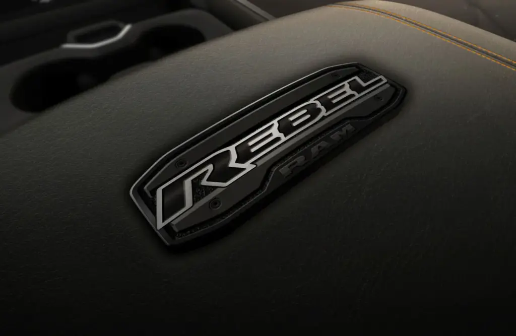 Ram 2500 Lunar Edition: El eclipse lunar como excusa para una edición especial 3 Motor16 2026 Ram 2500 Lunar Edition. Imagen detalle.