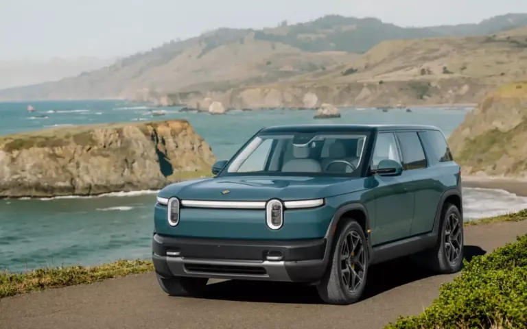 Rivian R2 Europa: el SUV eléctrico desarrollado para el mercado europeo que quiere destronar al Tesla Model Y