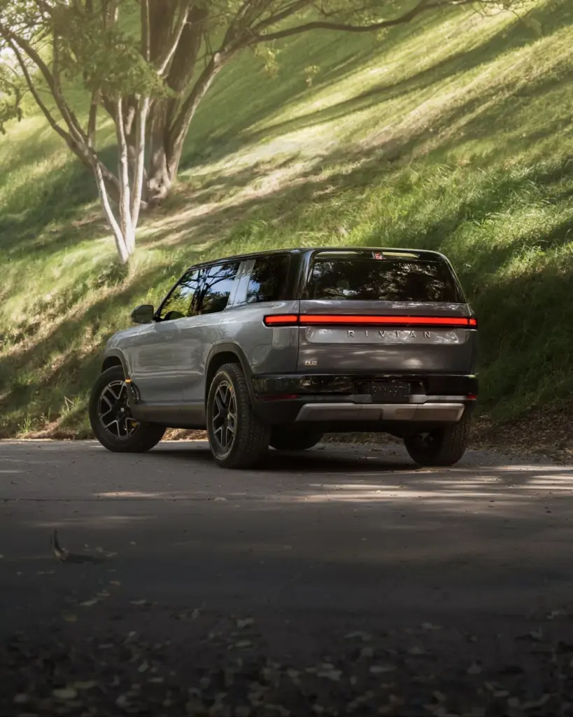 2026 Rivian R2 19 Motor16