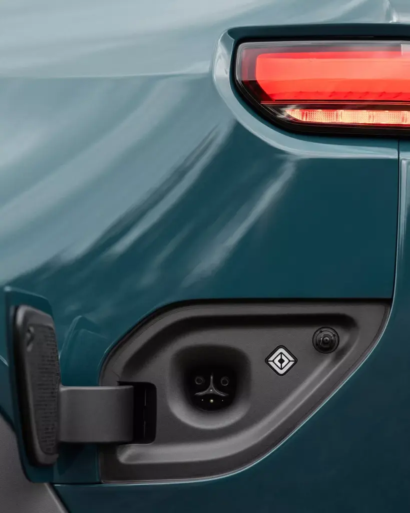 2026 Rivian R2 24 Motor16