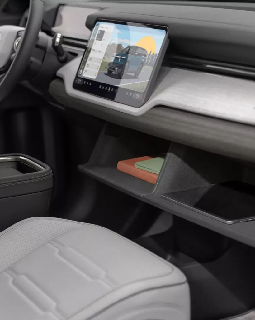 2026 Rivian R2 45 Motor16