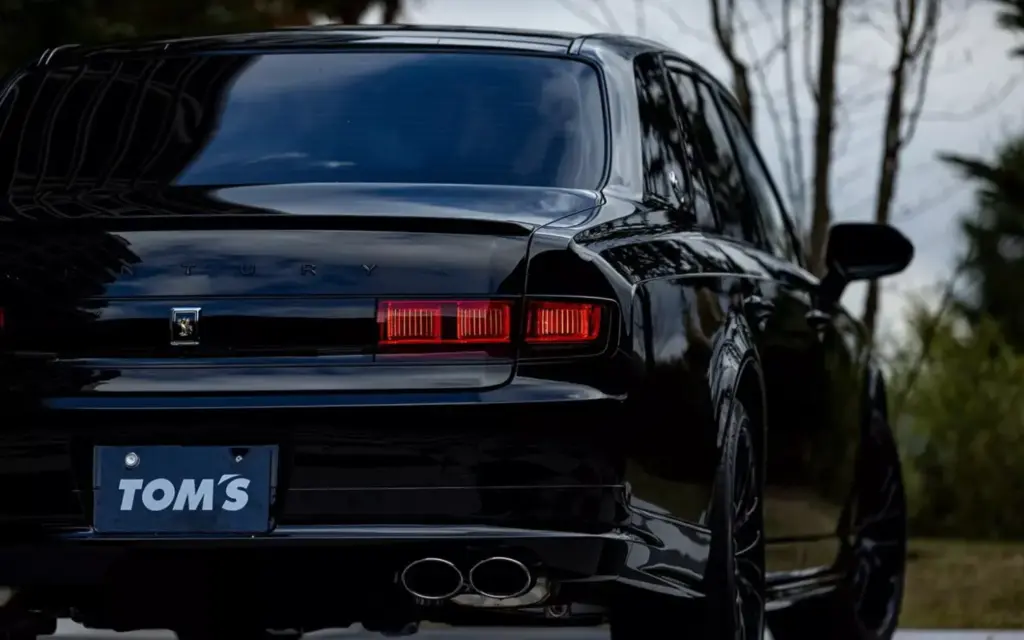 2026 Tom's Racing Toyota Century. Imagen detalle.