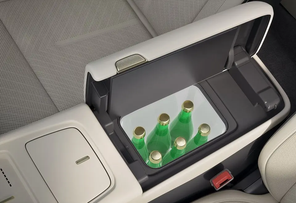 ID. Unyx 08: El SUV más grande y más potente de Volkswagen a precio de T-Roc 34 Motor16 2026 Volkswagen ID Unyx 08 22 Motor16