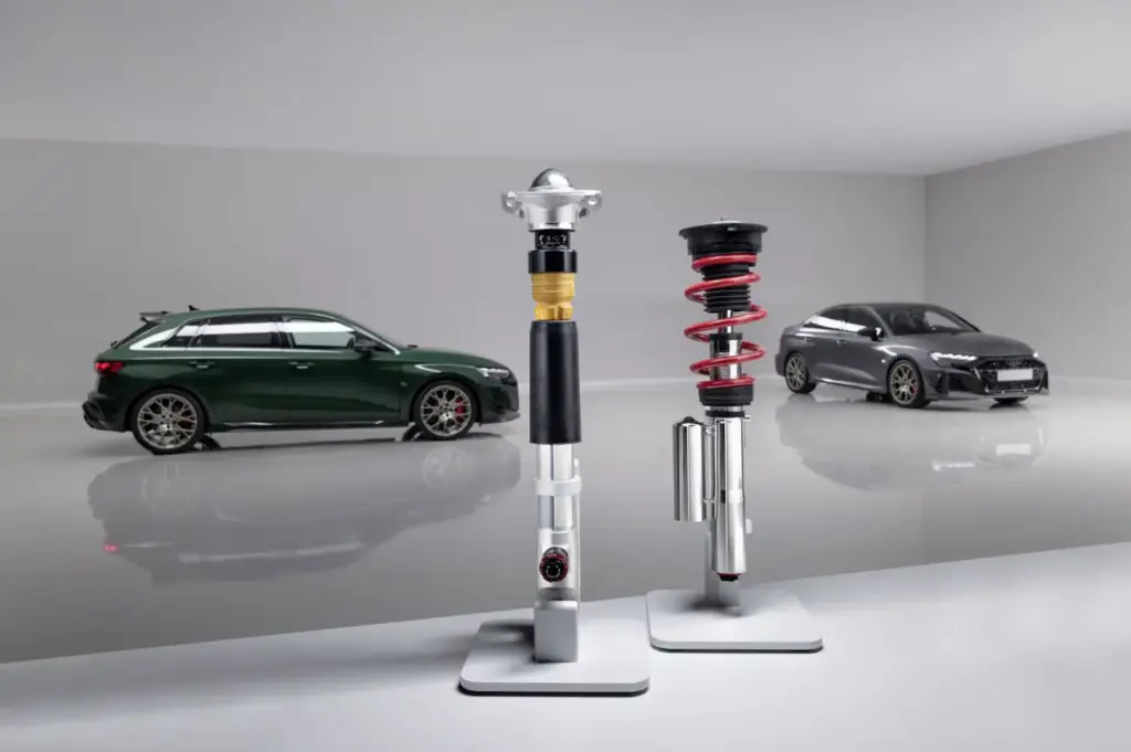 2026 Audi RS 3 competition limited. Imagen suspensión.