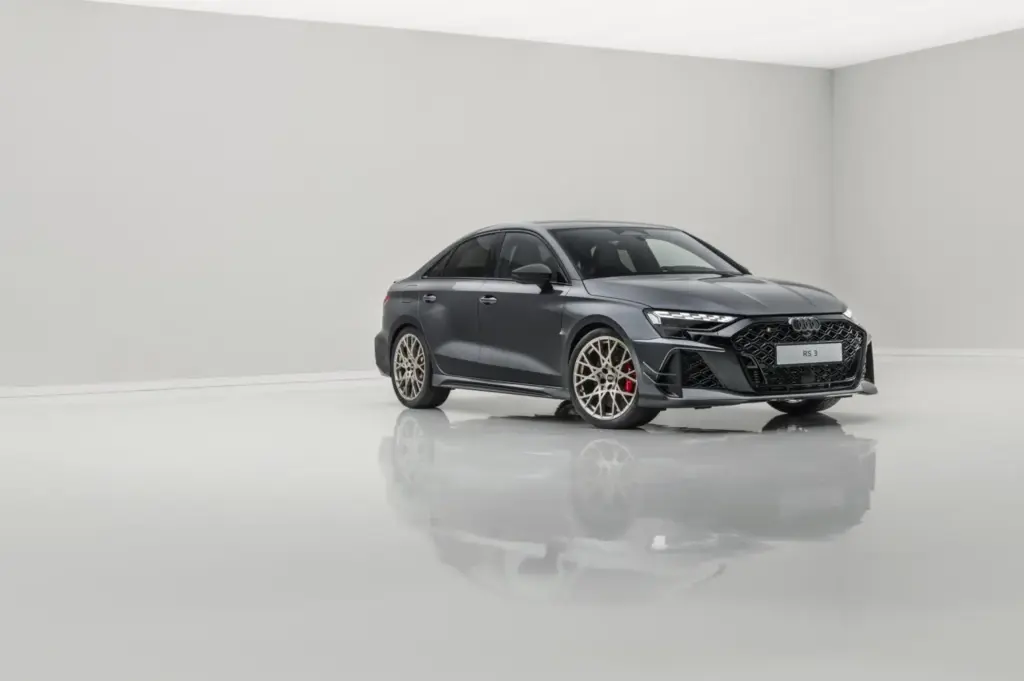 2026 audi rs 3 competition limited 37 Motor16