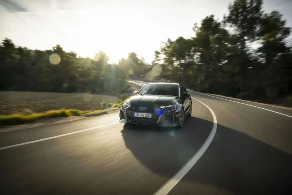 2026 Audi RS 3 competition limited. Imagen movimiento.