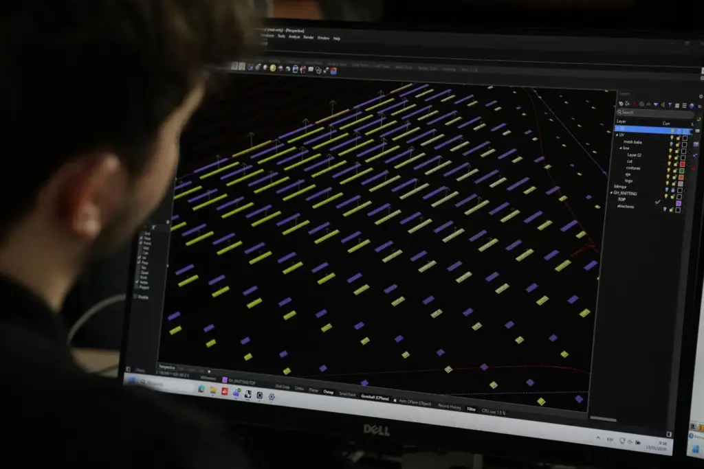 2026 cupra raval cup bucket tejido 3d 5 Motor16