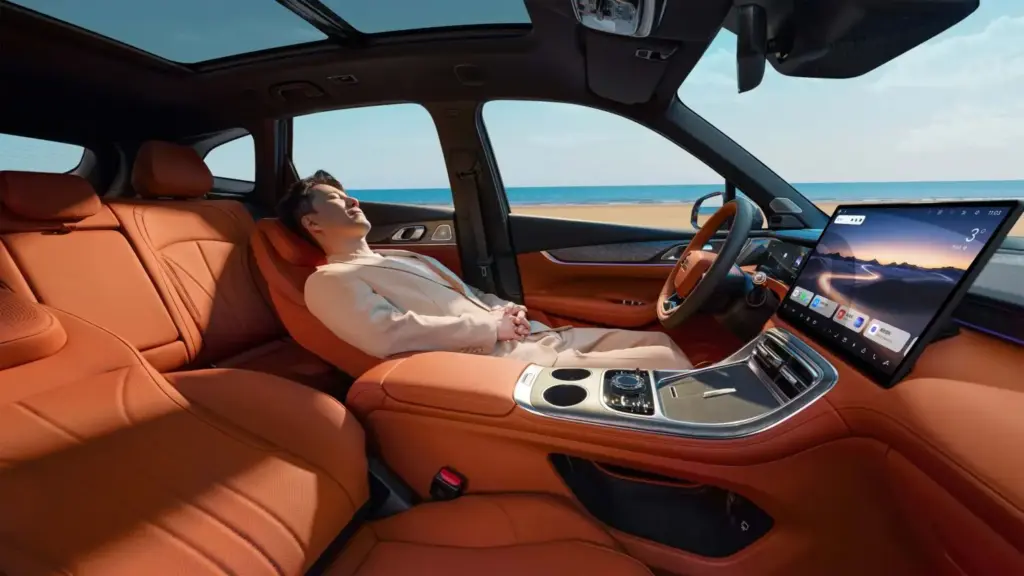 Geely Galaxy M7: El SUV insignia y con 1.730 kilómetros de autonomía 21 Motor16 2026 geely galaxy m7 18 Motor16