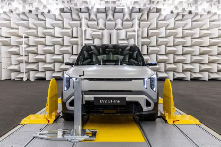Kia lo dio todo a la hora de desarrollar su EV2, un B-SUV eléctrico con un NVH de hermano mayor