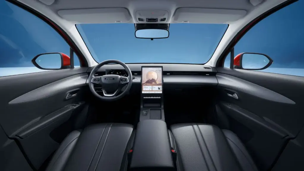 Lepas L4: El tercer modelo es este SUV compacto con mecánicas EV y PHEV 1 Motor16 2026 LEPAS L4. Imagen salpicadero