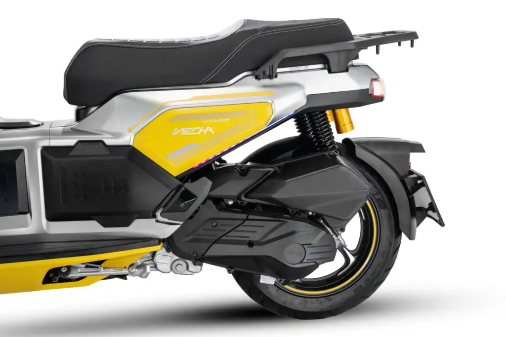 LETBE Mecha 125 ABS: El scooter 'cyberpunk' que tienes por 3.190 euros 31 Motor16 2026 letbe mecha 125 7 Motor16