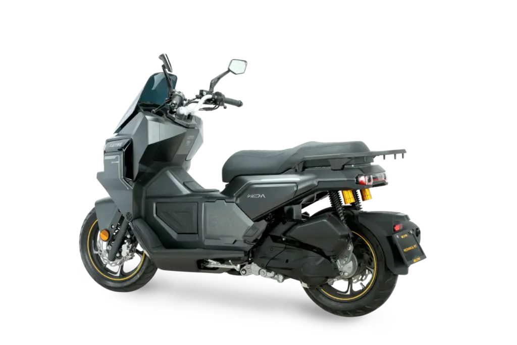 LETBE Mecha 125 ABS: El scooter 'cyberpunk' que tienes por 3.190 euros 12 Motor16 2026 letbe mecha 125 abs 12 Motor16
